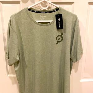 Peloton men’s tech short sleeve